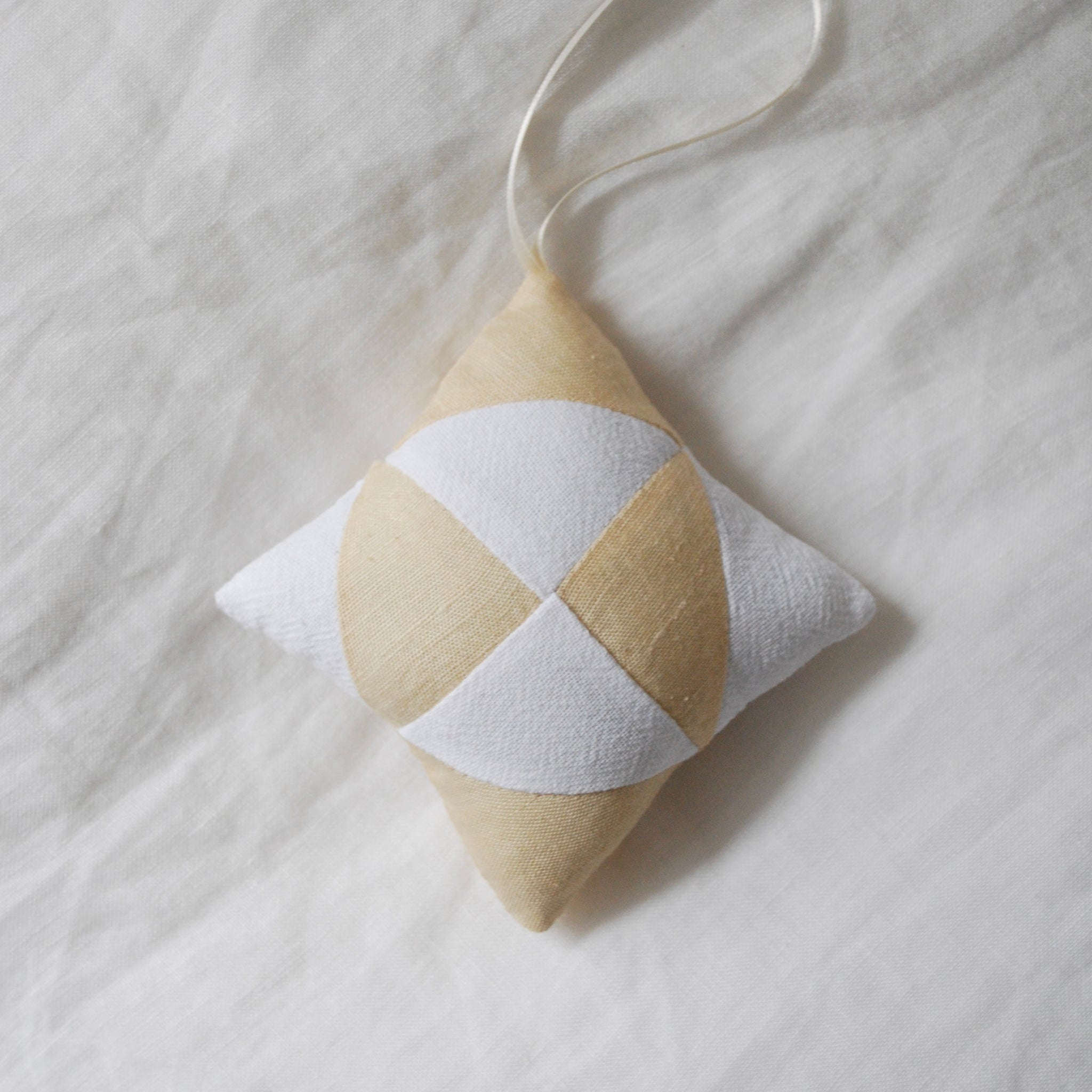 Quilted Diamond Ornament