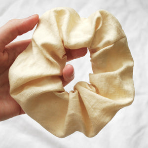 Semolina Linen Scrunchie